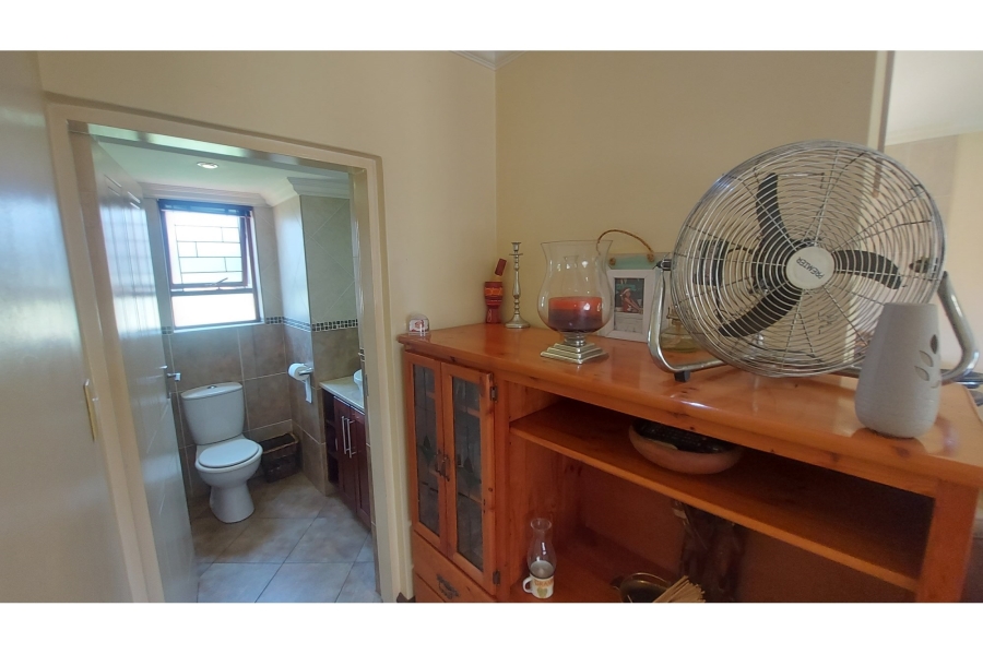 3 Bedroom Property for Sale in Melodie North West